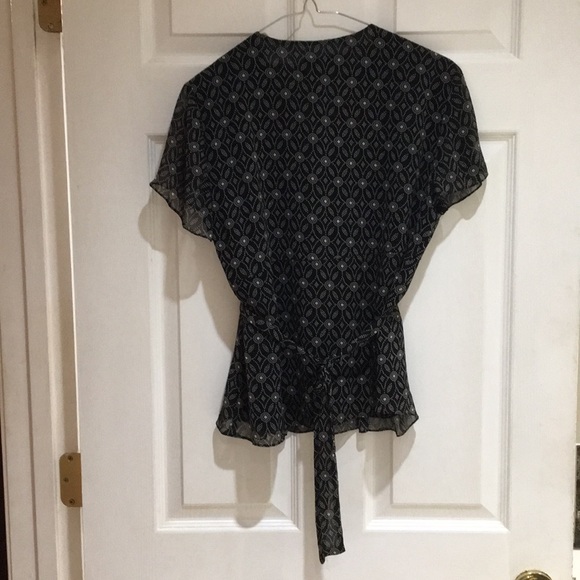 Top - Picture 3 of 4